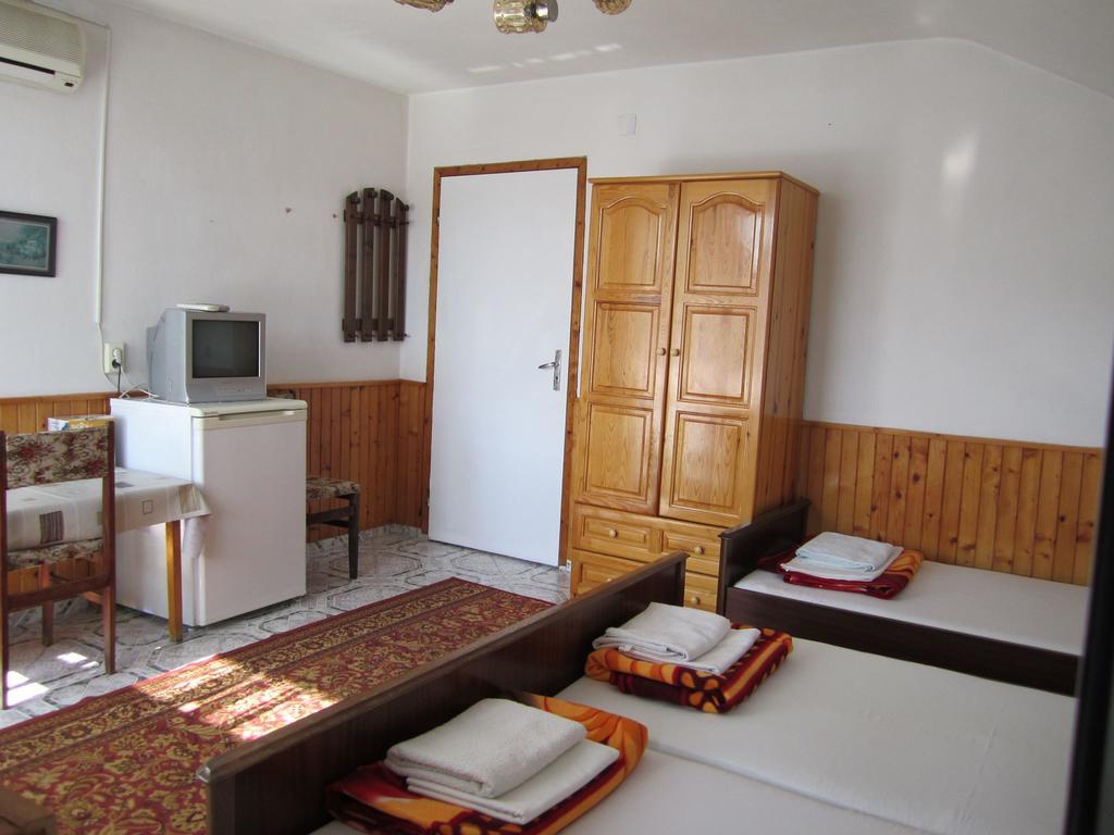 Central Guesthouse Nesebar Buitenkant foto